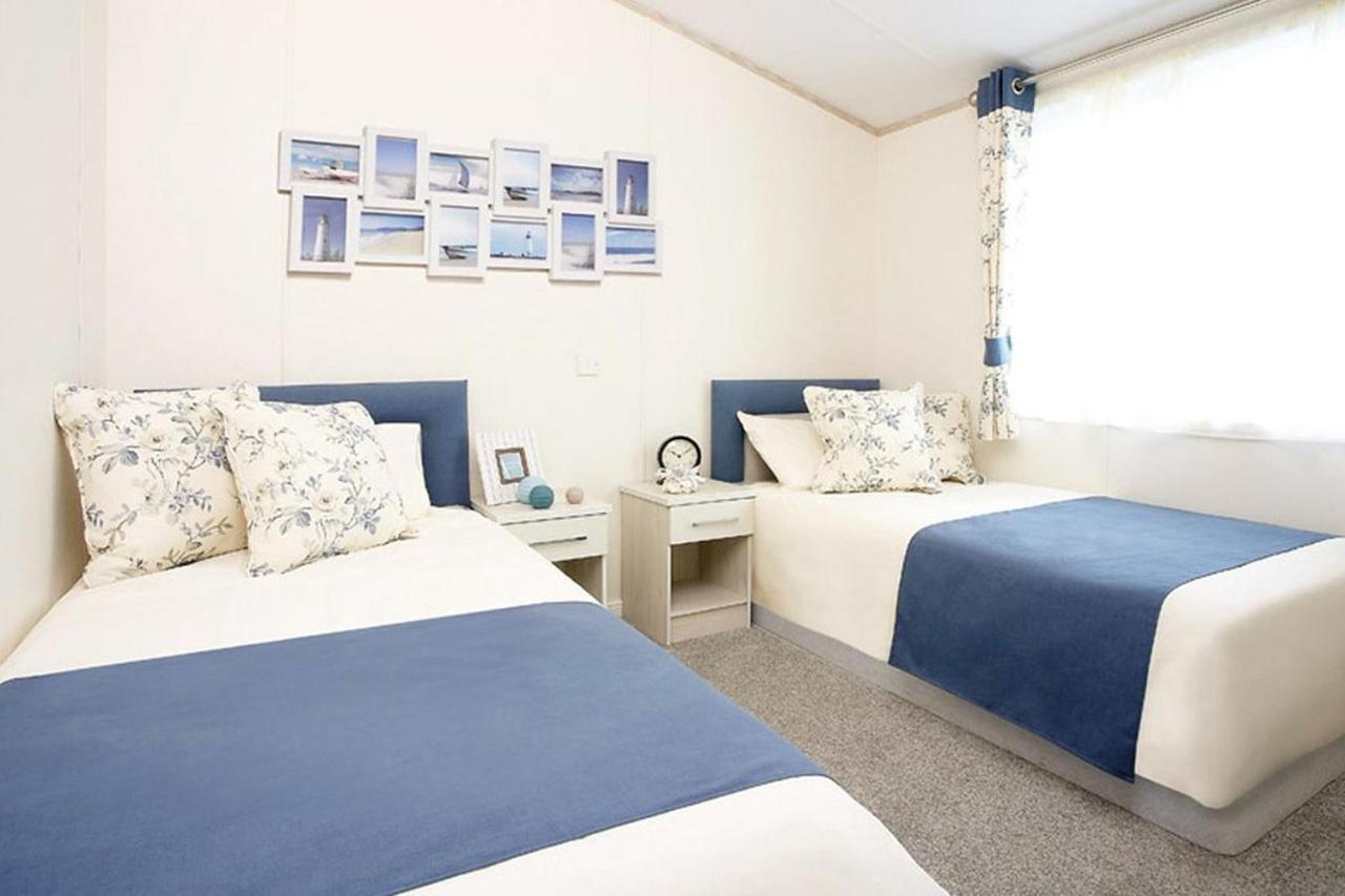 Sandy Balls Holiday Village Fordingbridge Exterior foto